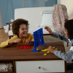 Hasbro Gaming Vier Op 'n Rij -Speelgoed Verkoop 1105857 8ec1a7c4